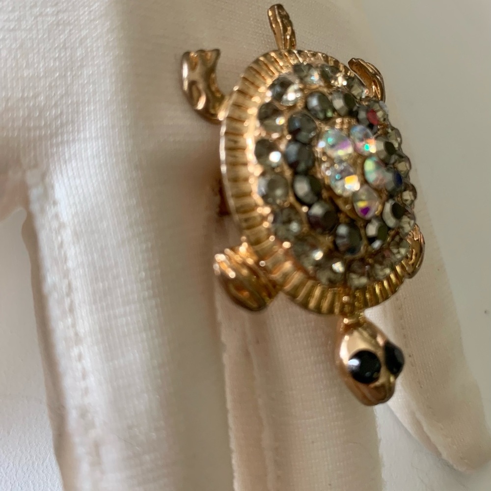 Turtle Ring Grey Crystals Adjustable - image 8
